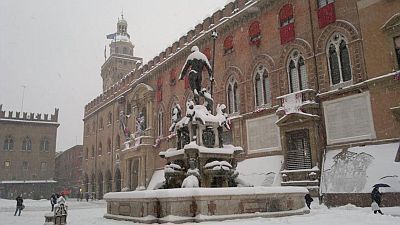 Bologna, snow in Piazza Maggiore