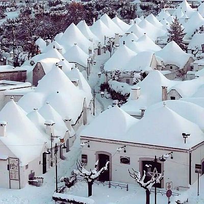 Snow in Alberobello