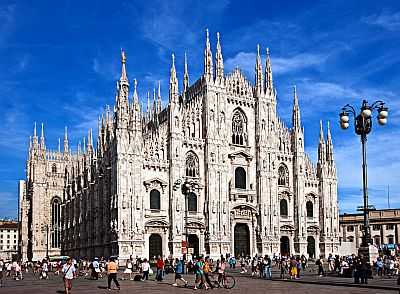 Milan, Piazza Duomo